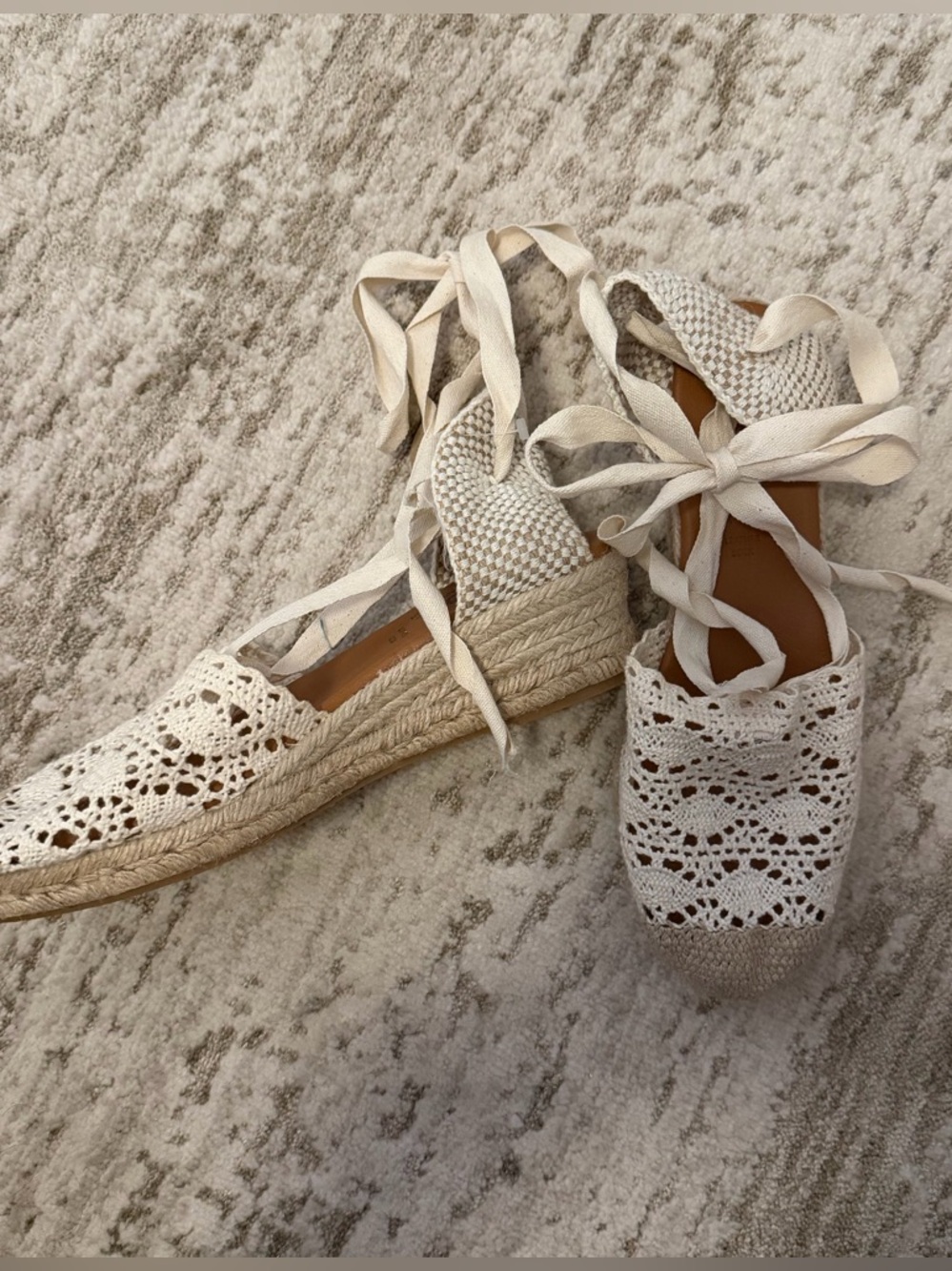 Dalson tie up sandals Made